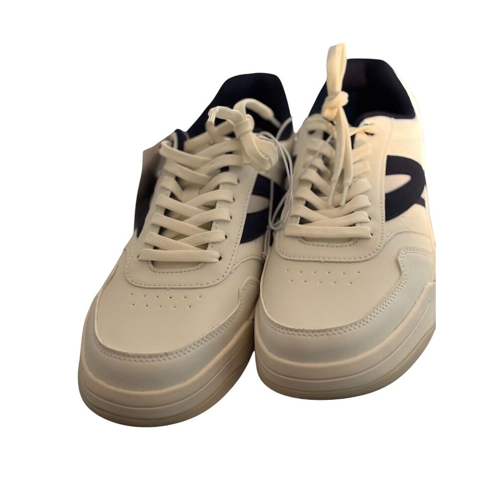 Tretorn Mens White & Black Leather Sneakers With Durable Outsole & Lightweight